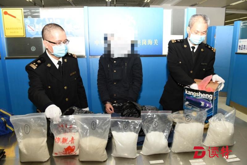 深圳海关一年查办毒品走私案192宗 缴毒1317千克