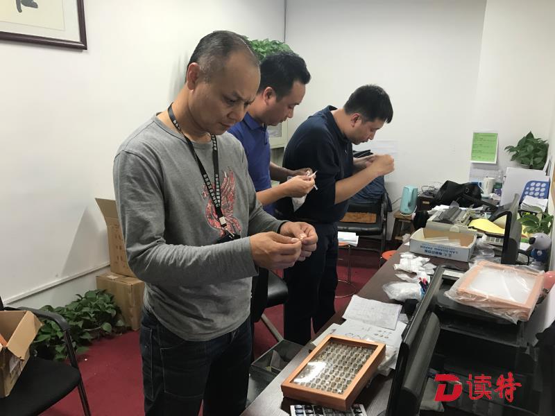 卡地亚、宝格丽都有假！罗湖查处一宗大型生产销售侵权饰品案