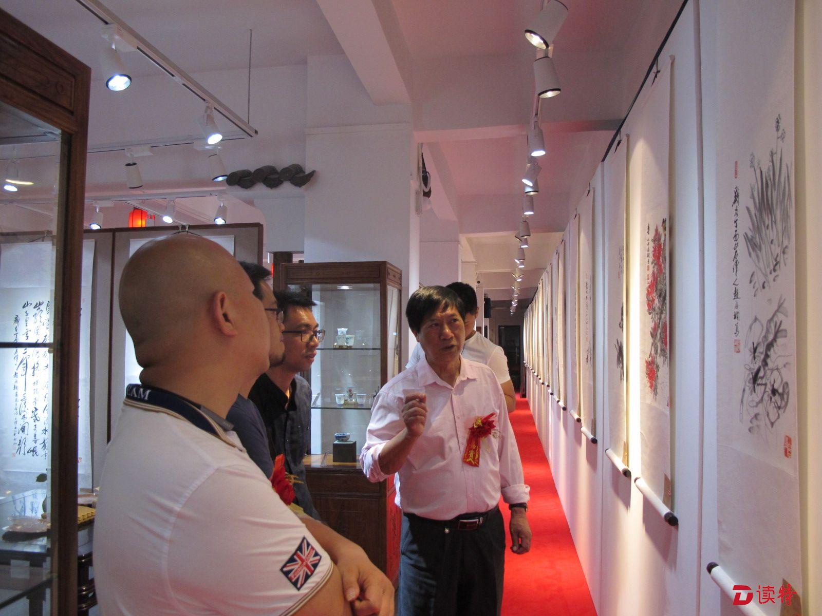 “白石传人”赵海楠在东莞樟木头办画展
