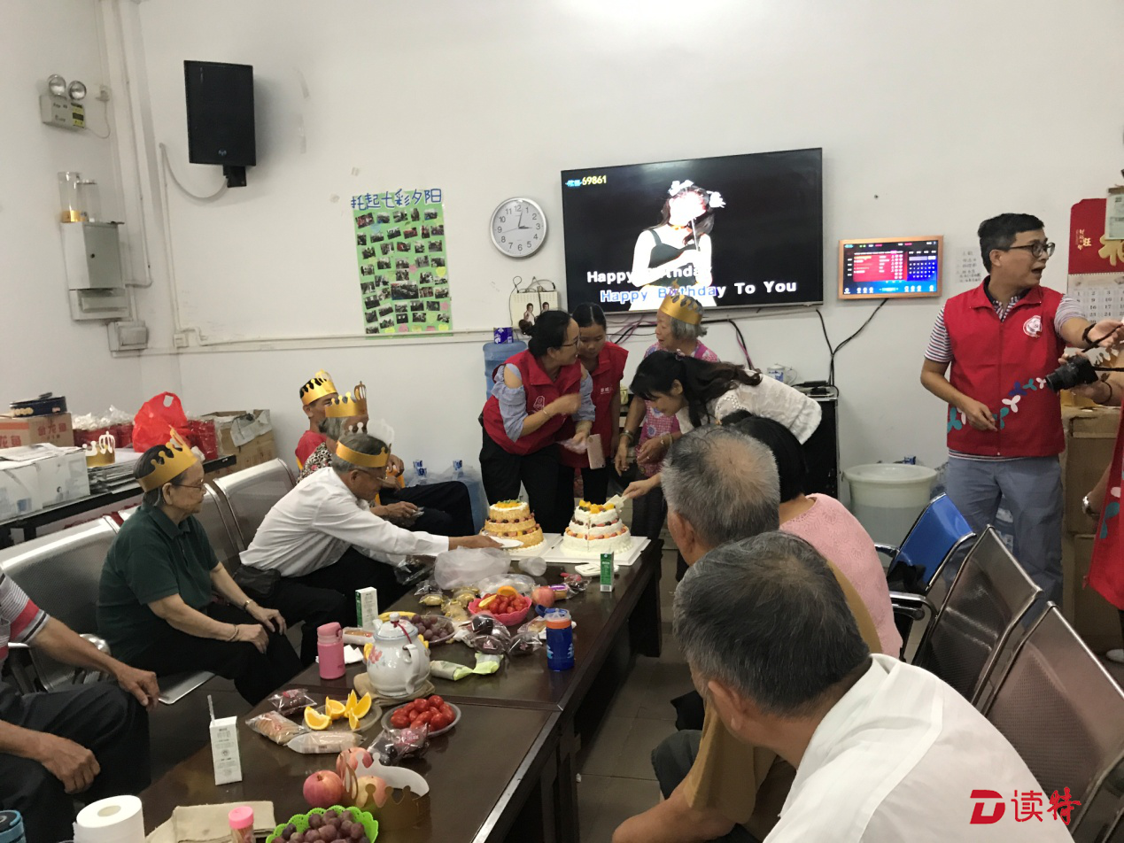 航城黄麻布社区喜获深圳“慈善活力社区奖”