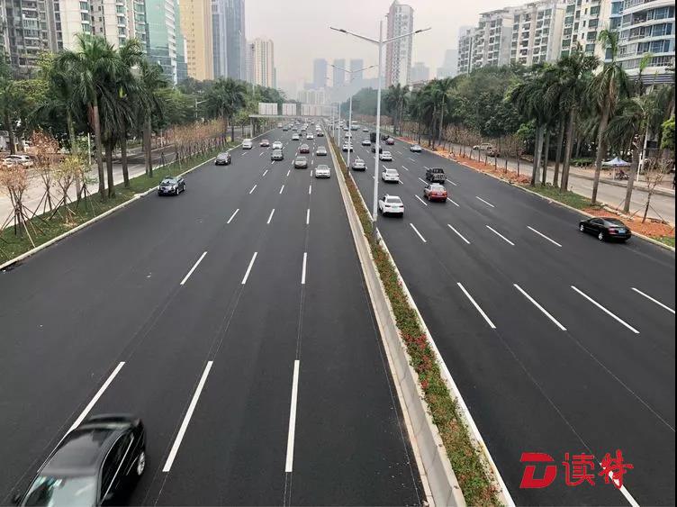 滨河大道路面修缮及交通改善工程完工通车