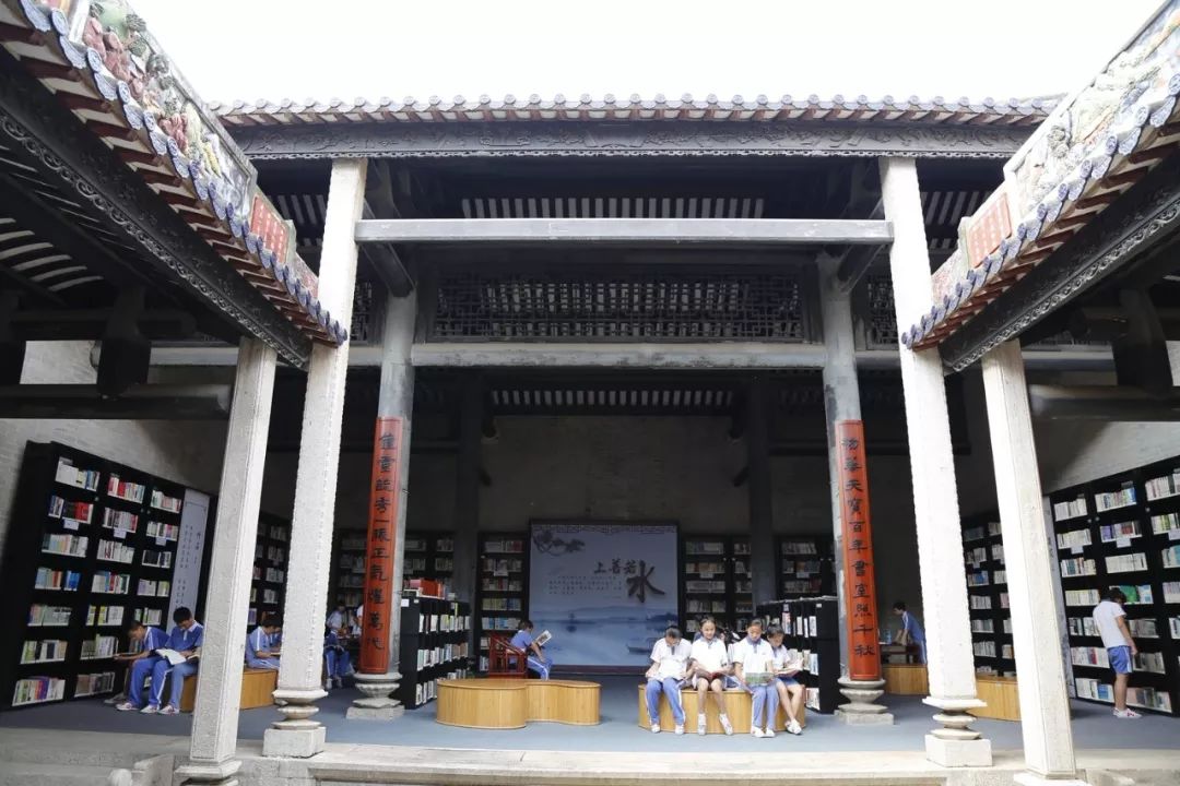 民俗表演 大盆菜里的西乡味道 是每一个西乡人心底的情怀 王大中丞祠