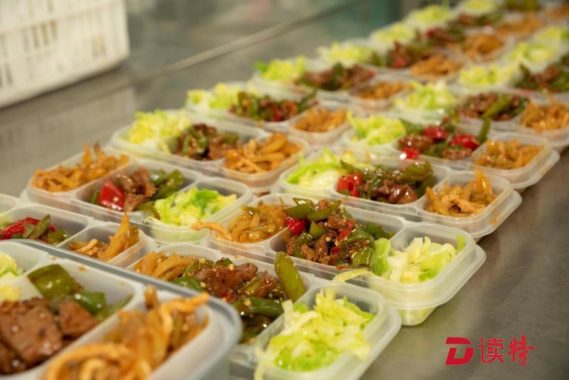 持续一周！东莞一酒店给医护人员每天赠送100份午餐