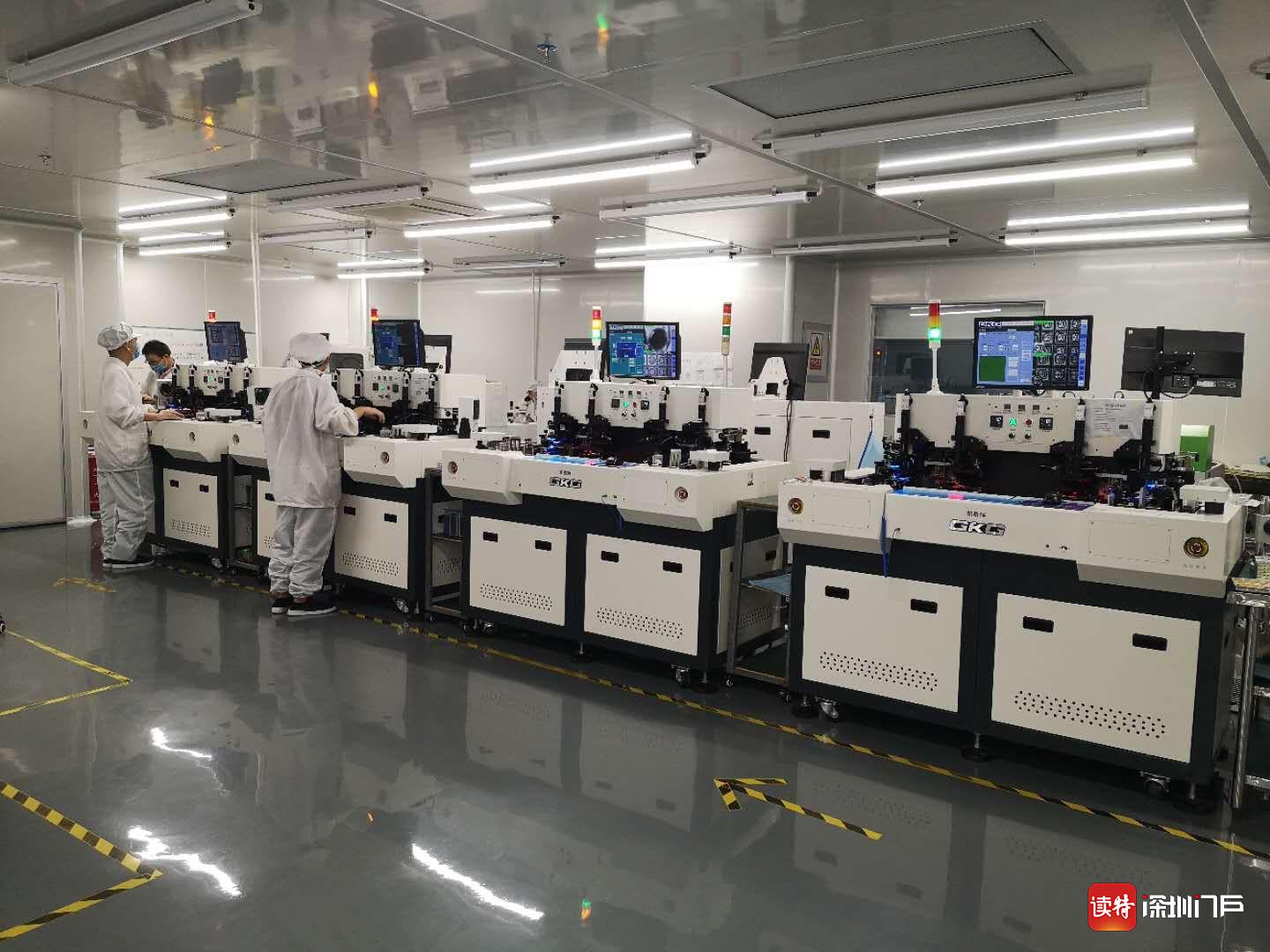 华创青云公司齐心协力期待企业发展的春天